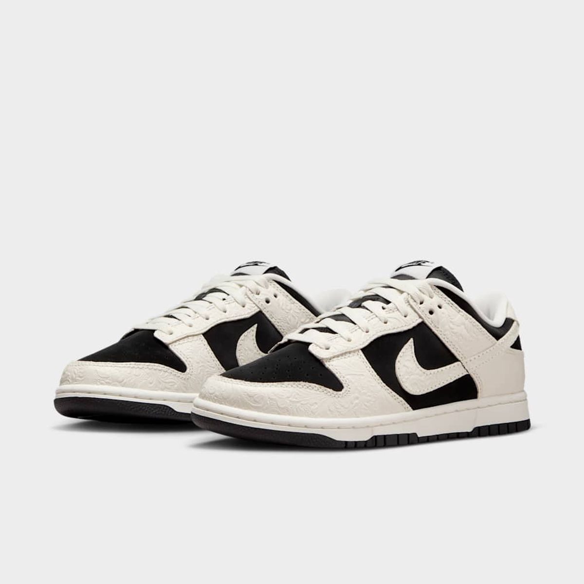 Nike dunk low black